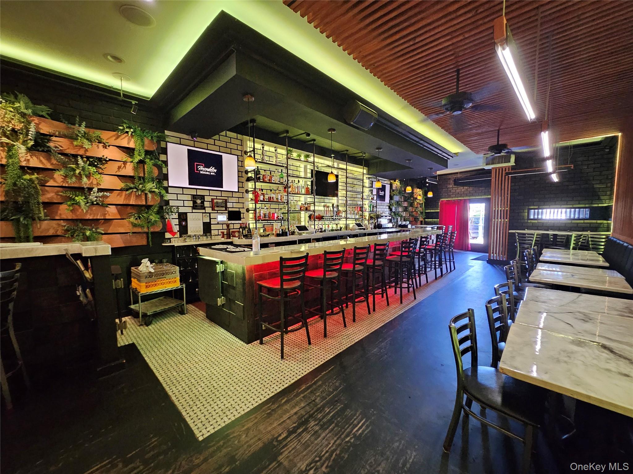 #1 photo, 368 Dogwood Avenue, Franklin Square , NY 11010