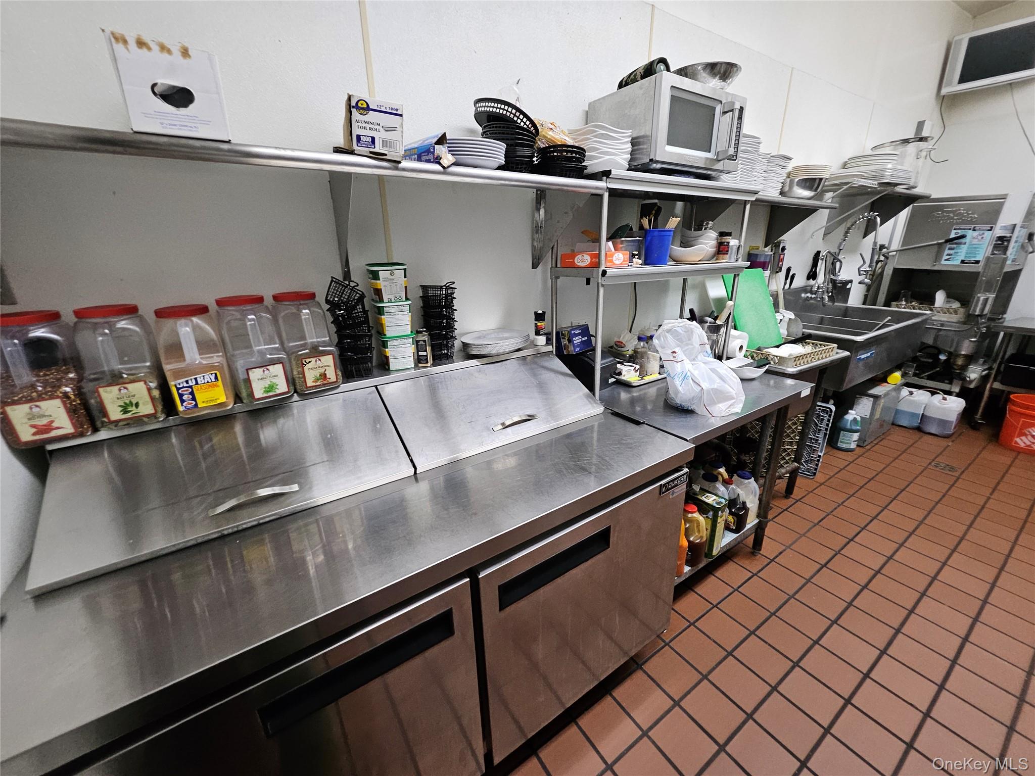 #14 photo, 368 Dogwood Avenue, Franklin Square , NY 11010