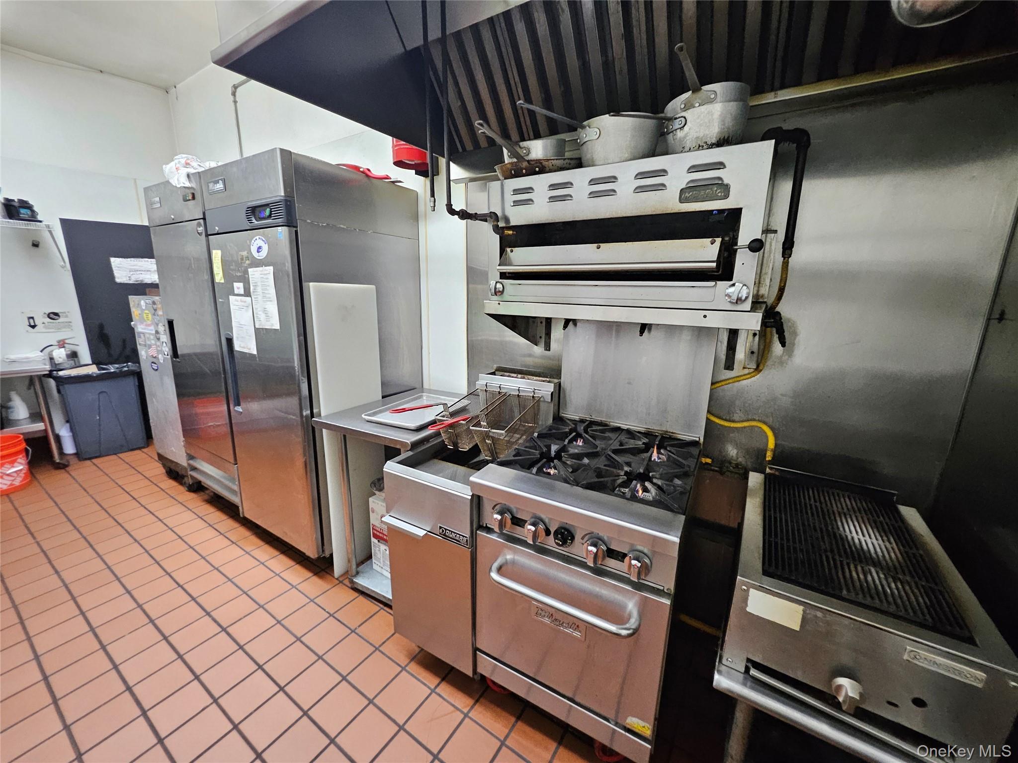 #15 photo, 368 Dogwood Avenue, Franklin Square , NY 11010