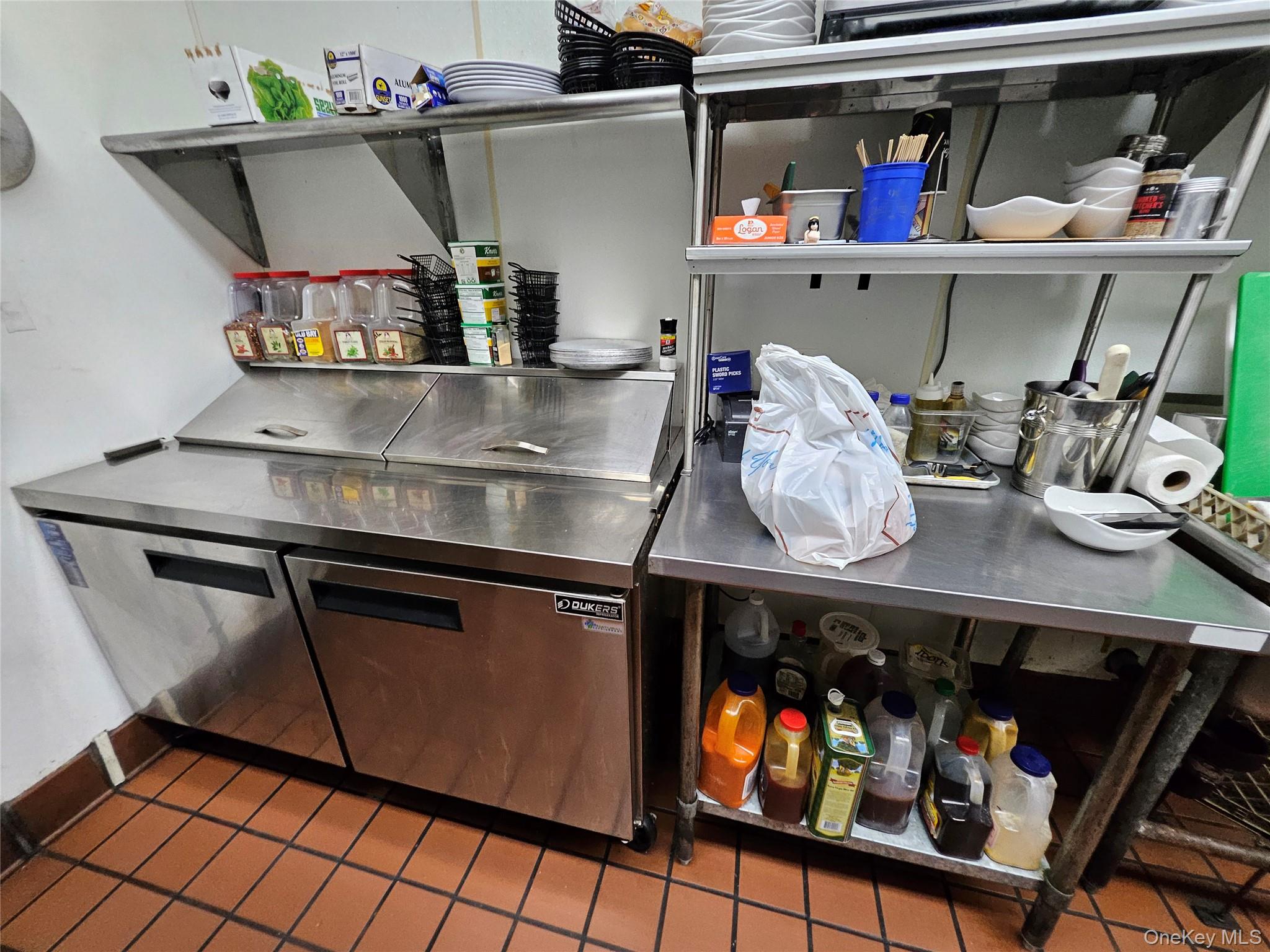 #17 photo, 368 Dogwood Avenue, Franklin Square , NY 11010