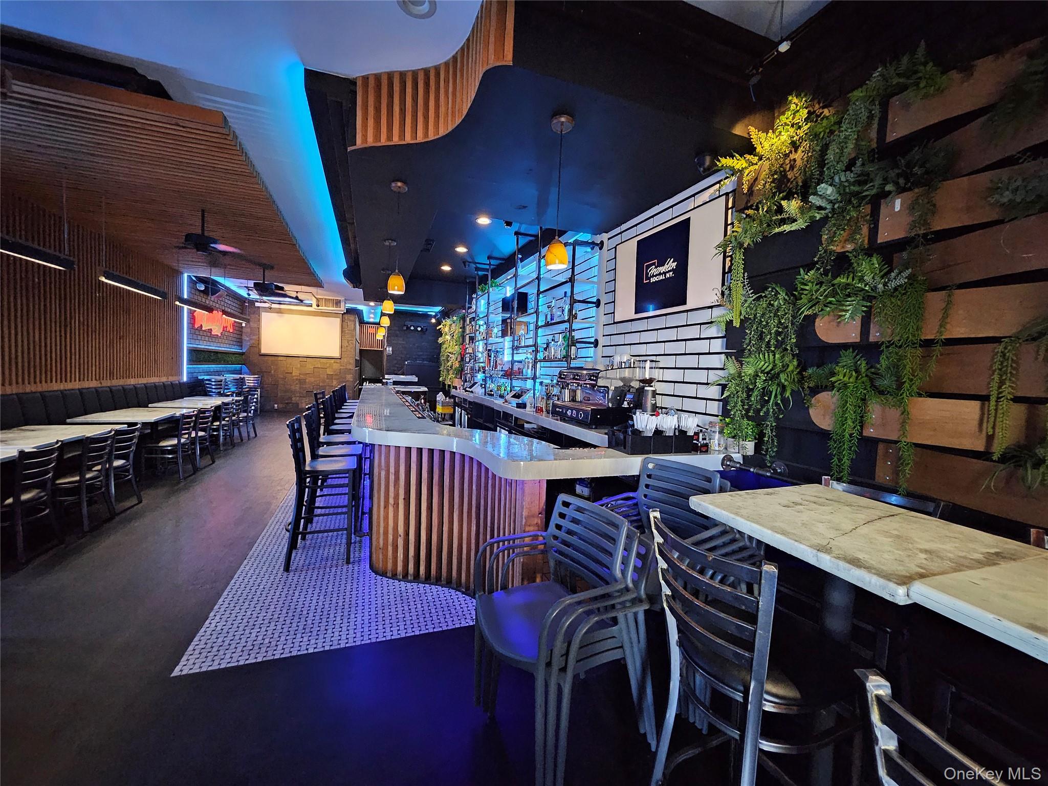 #2 photo, 368 Dogwood Avenue, Franklin Square , NY 11010