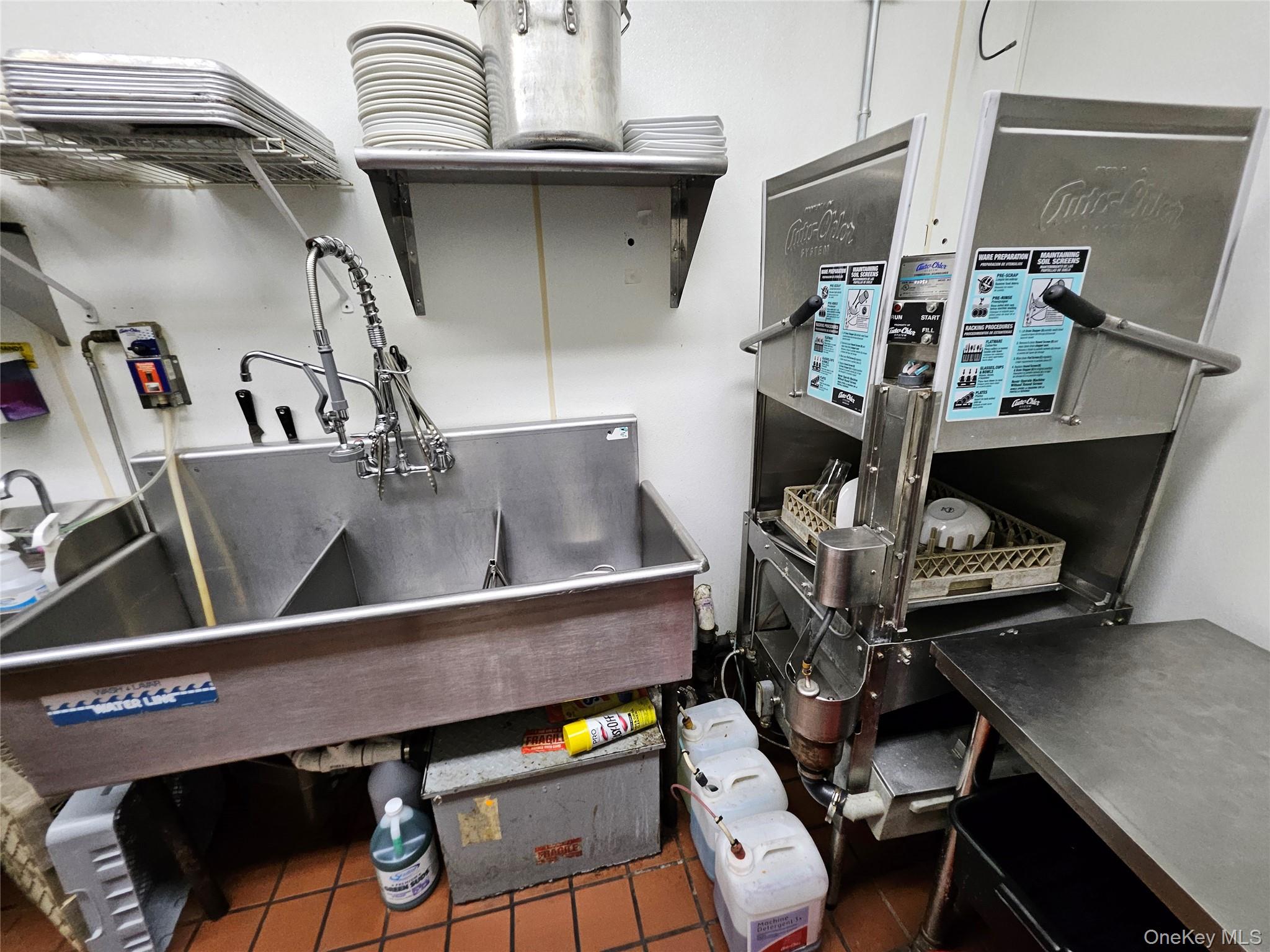 #20 photo, 368 Dogwood Avenue, Franklin Square , NY 11010