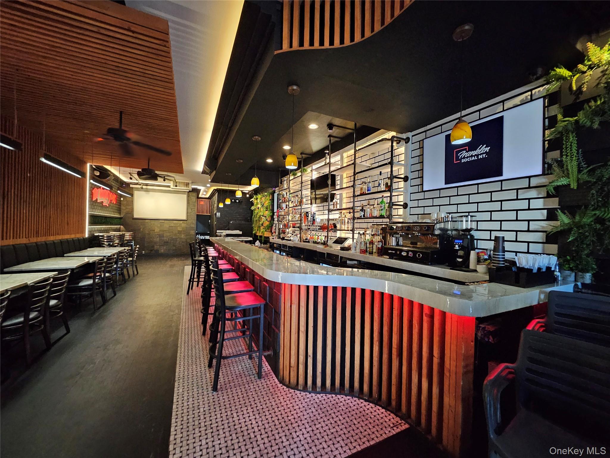 #6 photo, 368 Dogwood Avenue, Franklin Square , NY 11010