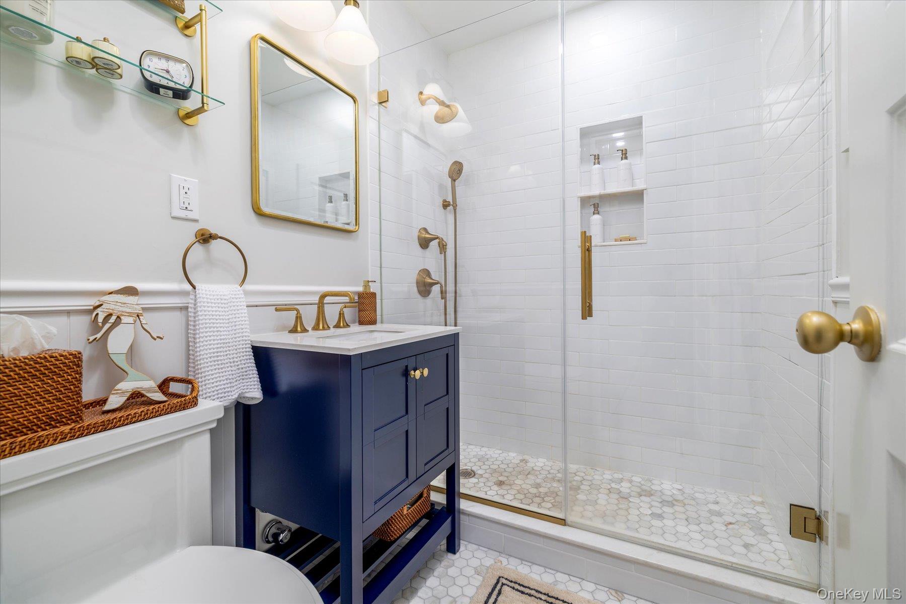 #14 photo, 560 W Broadway, ナッソー郡 Long Beach , NY 11561