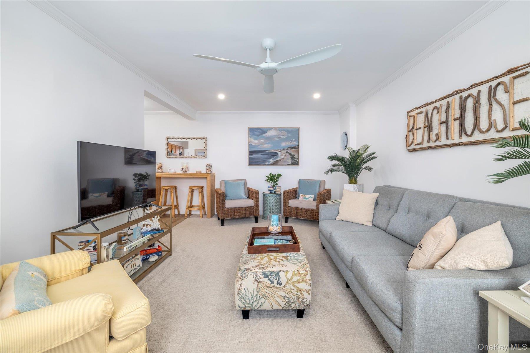 #3 photo, 560 W Broadway, ナッソー郡 Long Beach , NY 11561