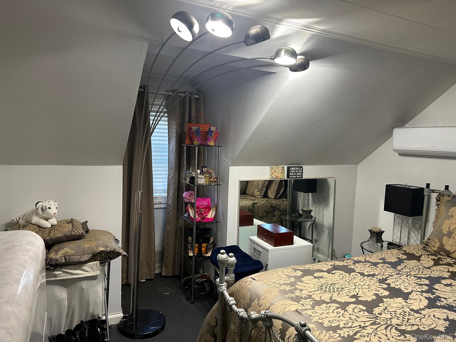 #6 photo, 146-15 243rd Street, Rosedale , NY 11422