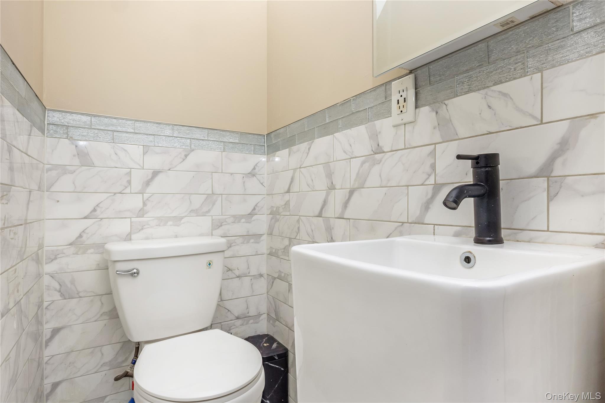 #14 photo, 10218 216th Street, Queens Village , NY 11429