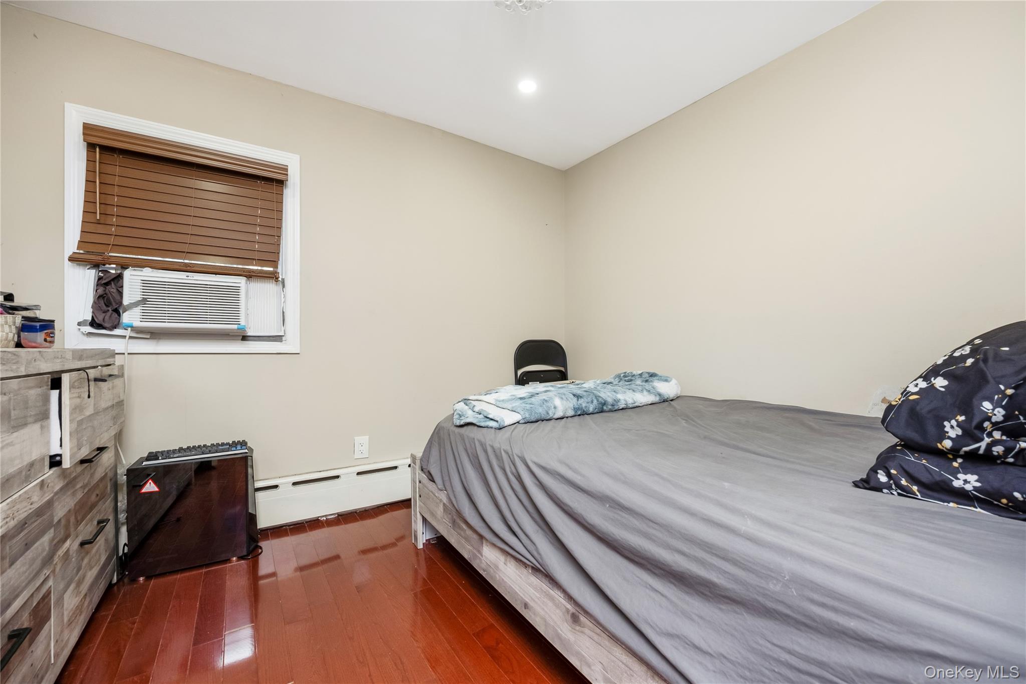 #16 photo, 10218 216th Street, Queens Village , NY 11429