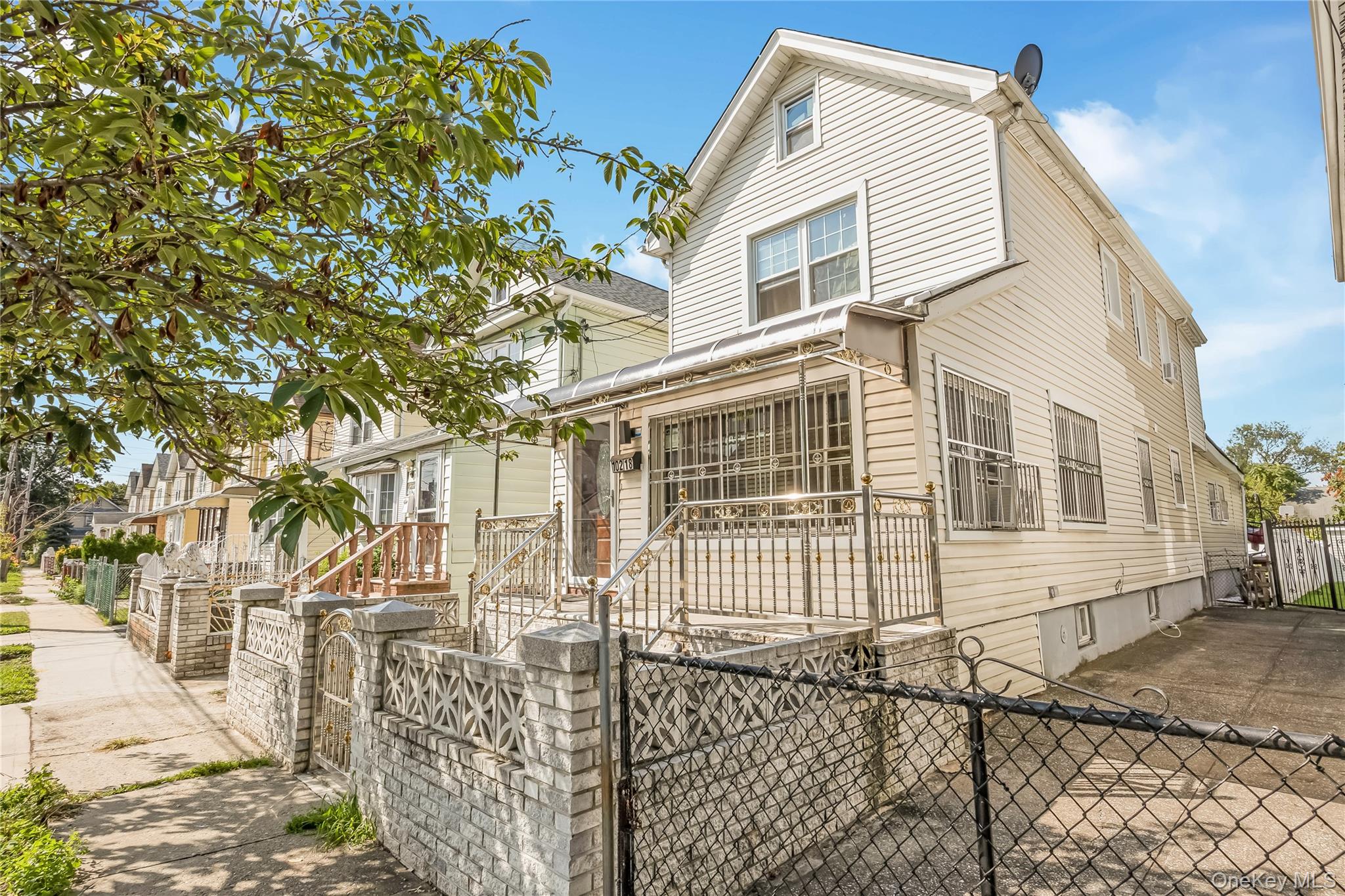 #2 photo, 10218 216th Street, Queens Village , NY 11429