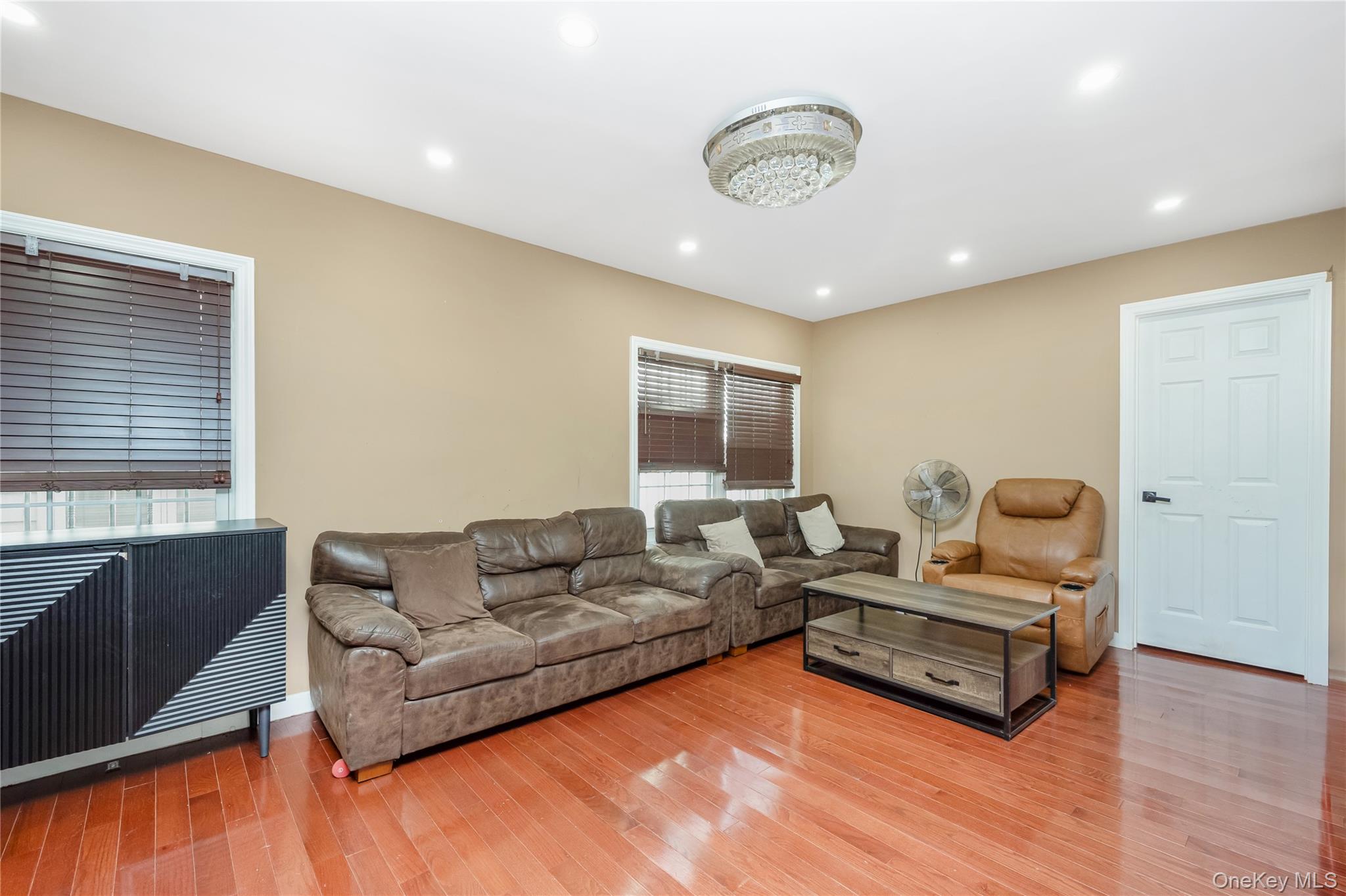 #5 photo, 10218 216th Street, Queens Village , NY 11429