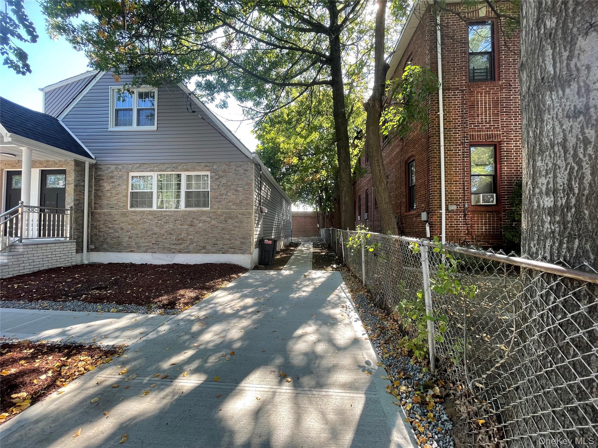 #2 photo, 137-14 BEDELL Street, Springfield Gardens , NY 11413