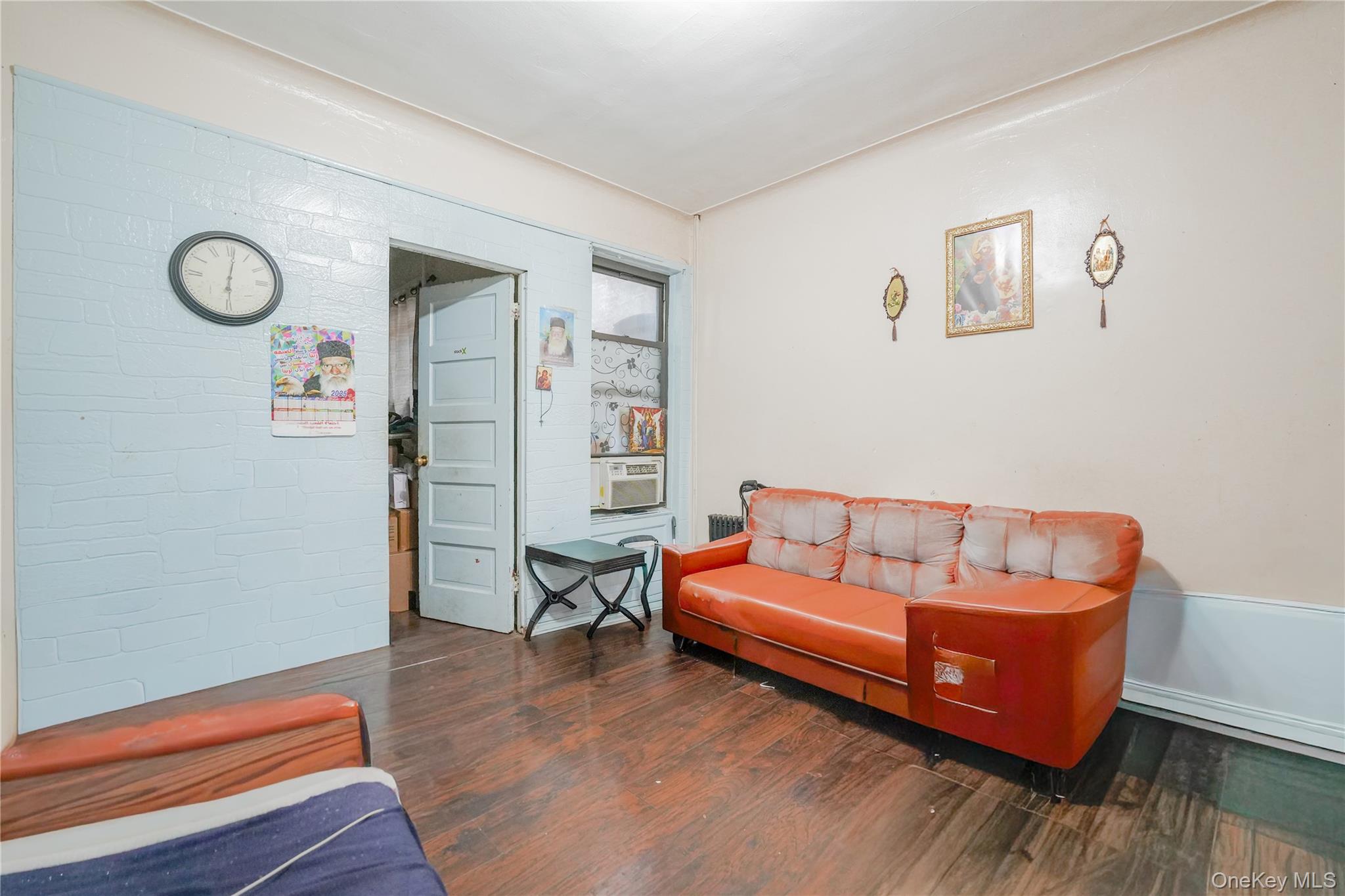 #17 photo, 2042 Gates Avenue, Ridgewood , NY 11385