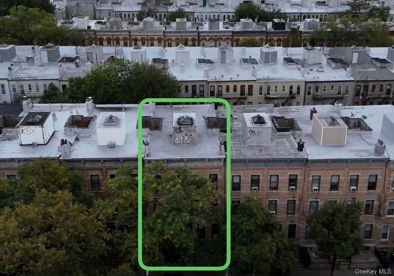 #2 photo, 2042 Gates Avenue, Ridgewood , NY 11385