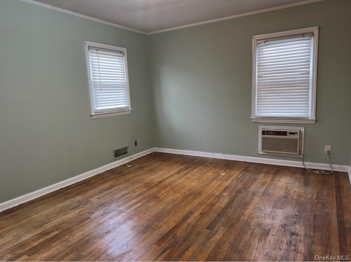 #9 photo, 484 Chelsea Road, Oceanside , NY 11572