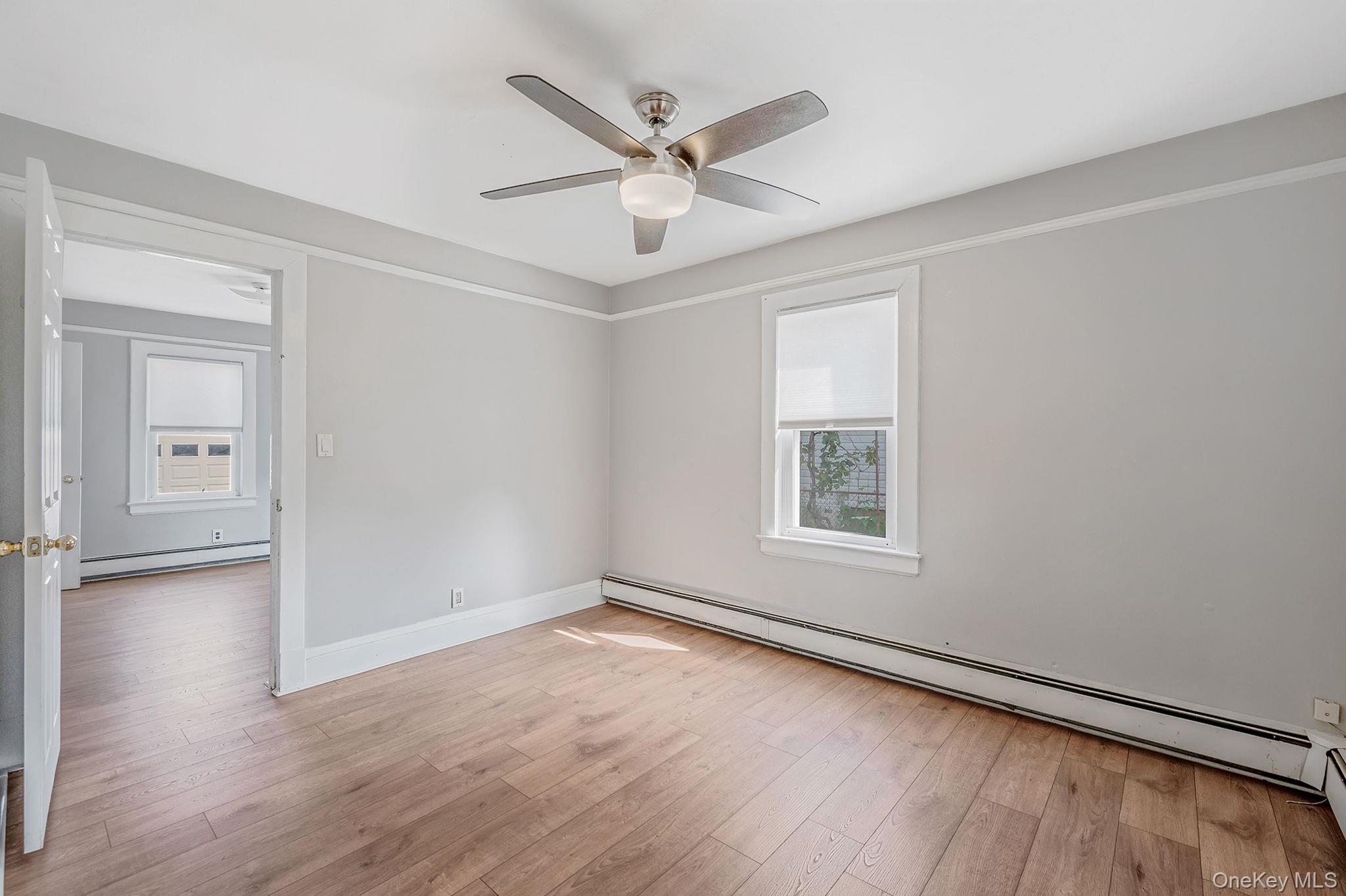 #7 photo, 236 Jackson Avenue, Mineola , NY 11501