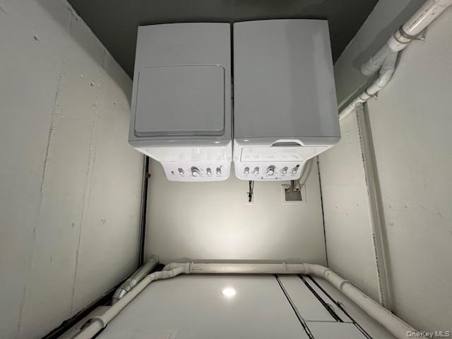 #18 photo, 5 Dunwood Road, Port Washington , NY 11050