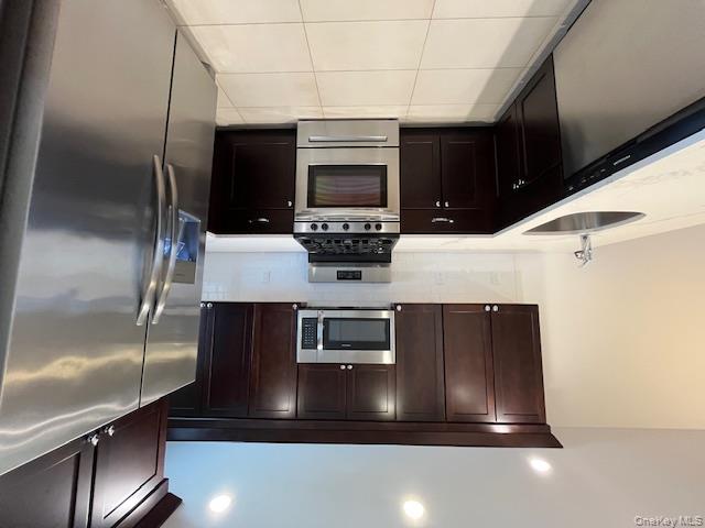 #2 photo, 5 Dunwood Road, Port Washington , NY 11050