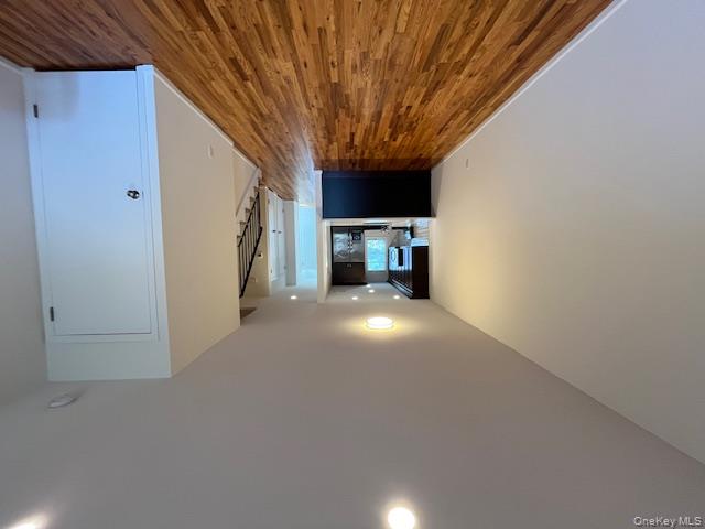 #9 photo, 5 Dunwood Road, Port Washington , NY 11050