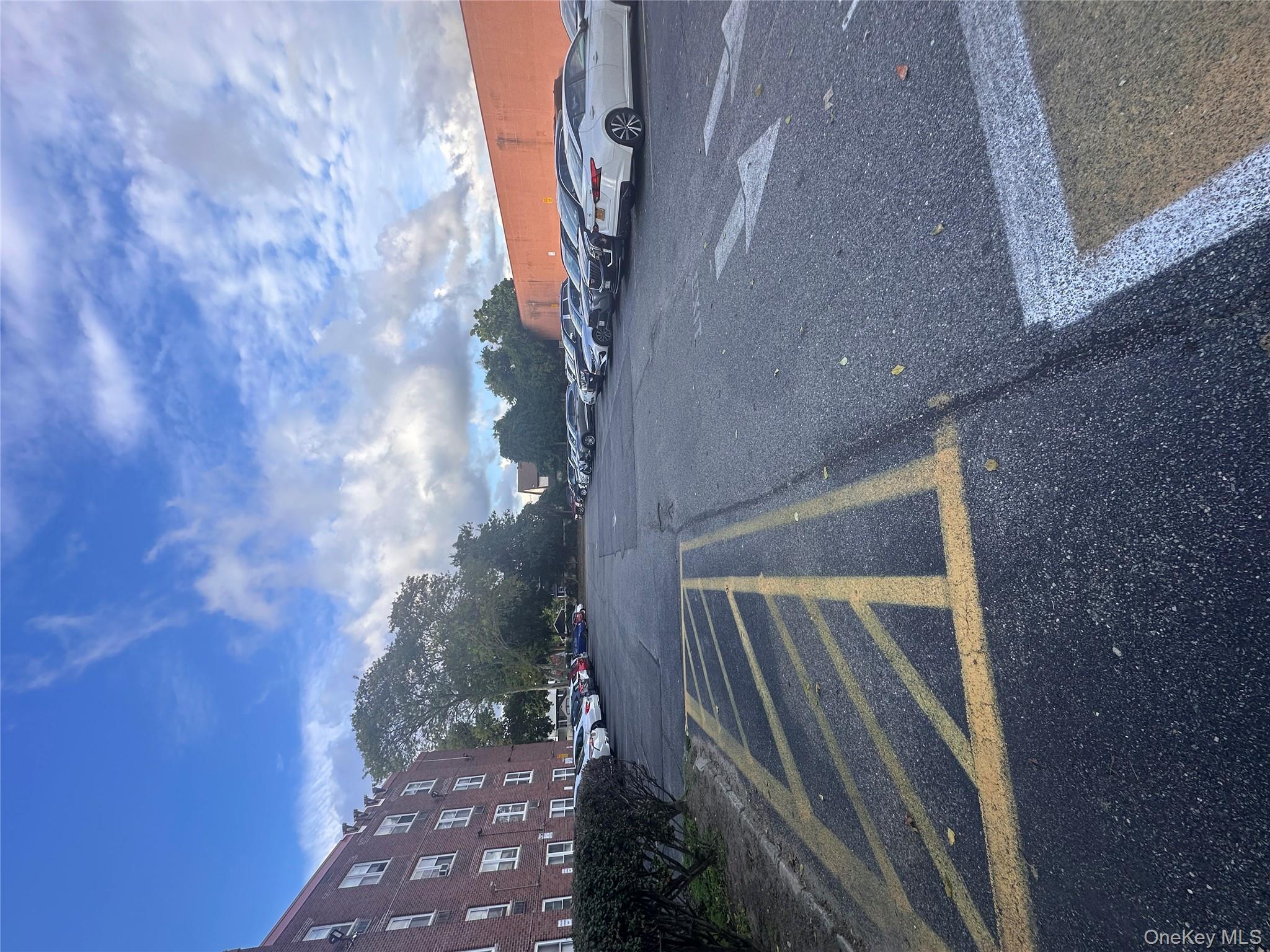 #18 photo, 250 W Merrick Road, ناسو Freeport , NY 11520