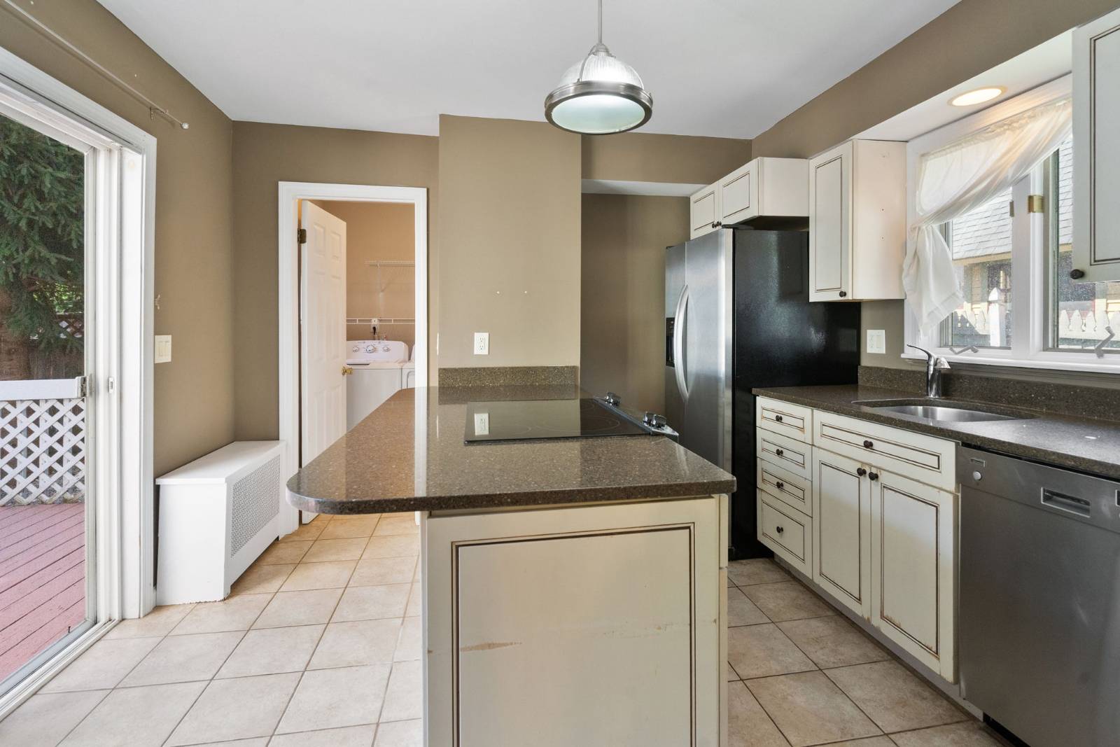 #22 photo, 130 GEORGE STREET, Saratoga Springs , NY 12866