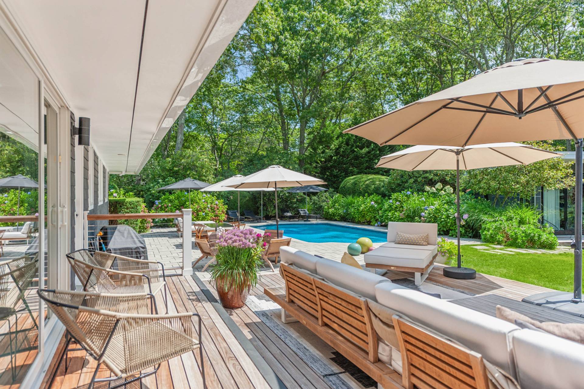 #31 photo, 15 Osprey Ave, East Quogue , NY 11942