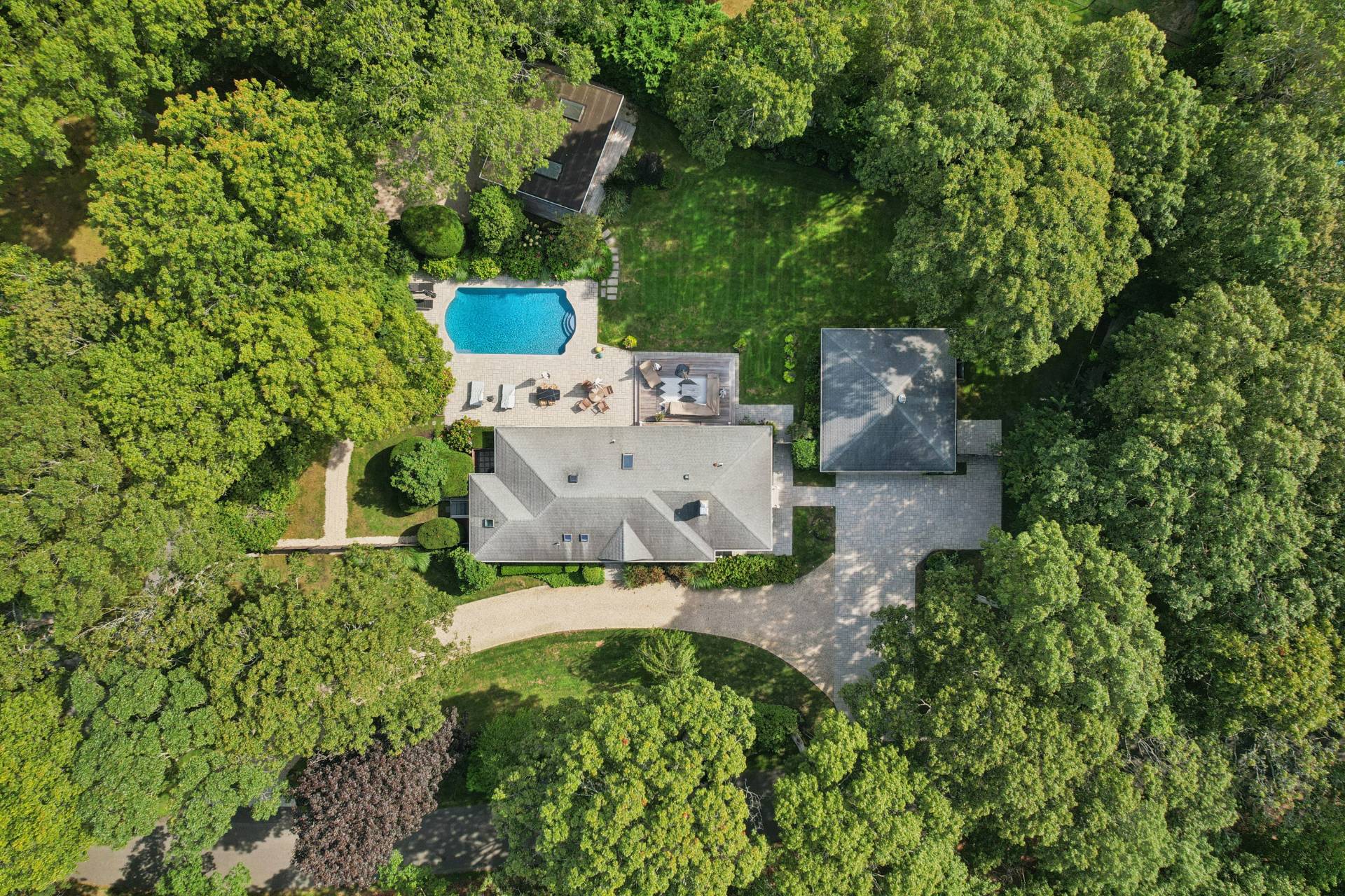 #32 photo, 15 Osprey Ave, East Quogue , NY 11942