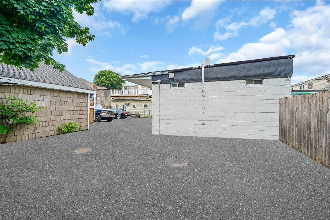 #14 photo, 47 W. Main St., サフォーク郡 Smithtown , NY 11787