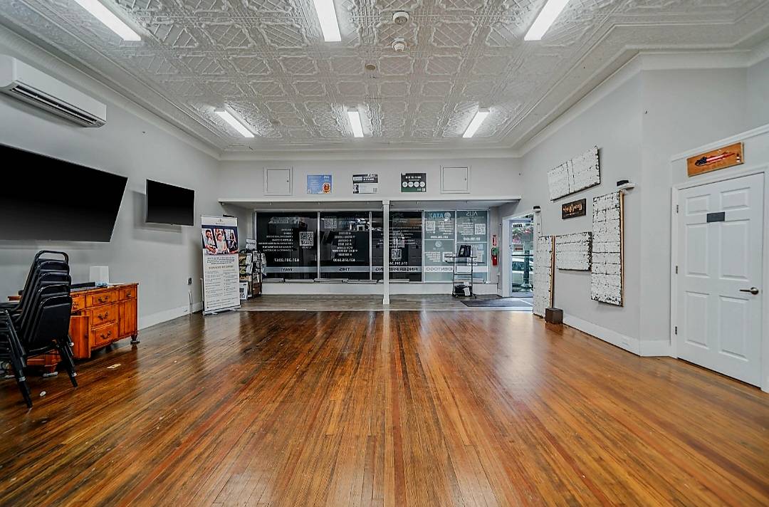 #3 photo, 47 W. Main St., サフォーク郡 Smithtown , NY 11787