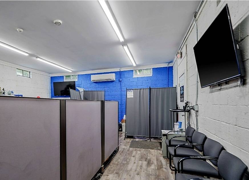 #7 photo, 47 W. Main St., サフォーク郡 Smithtown , NY 11787