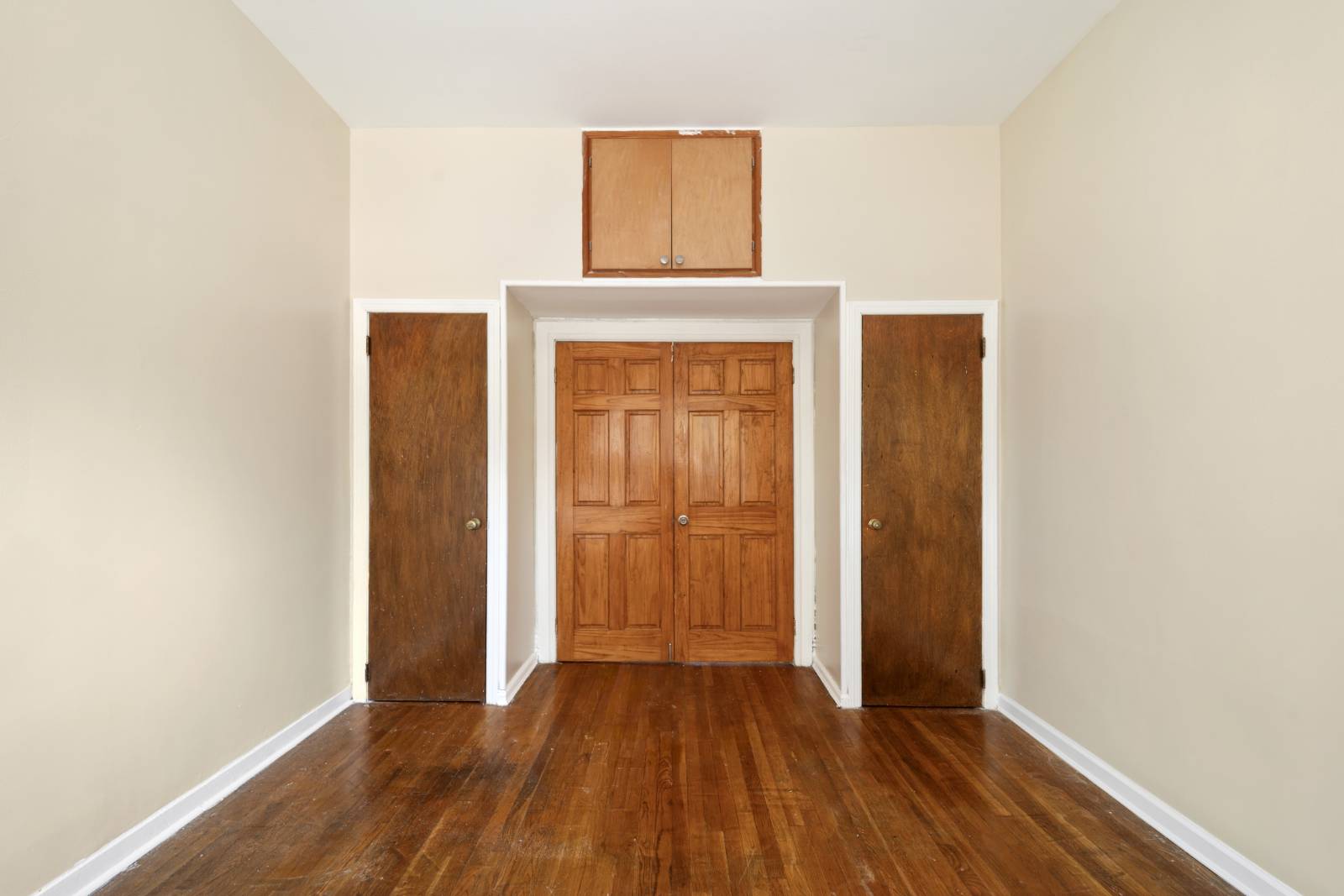 #11 photo, 45-11 160th St, Flushing , NY 11358