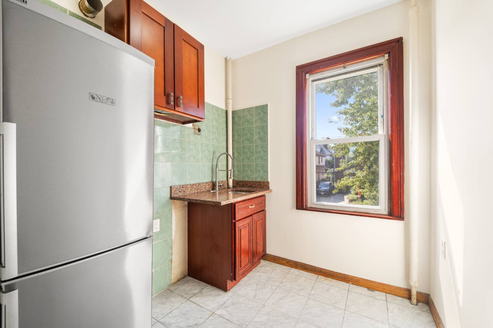 #20 photo, 45-11 160th St, Flushing , NY 11358