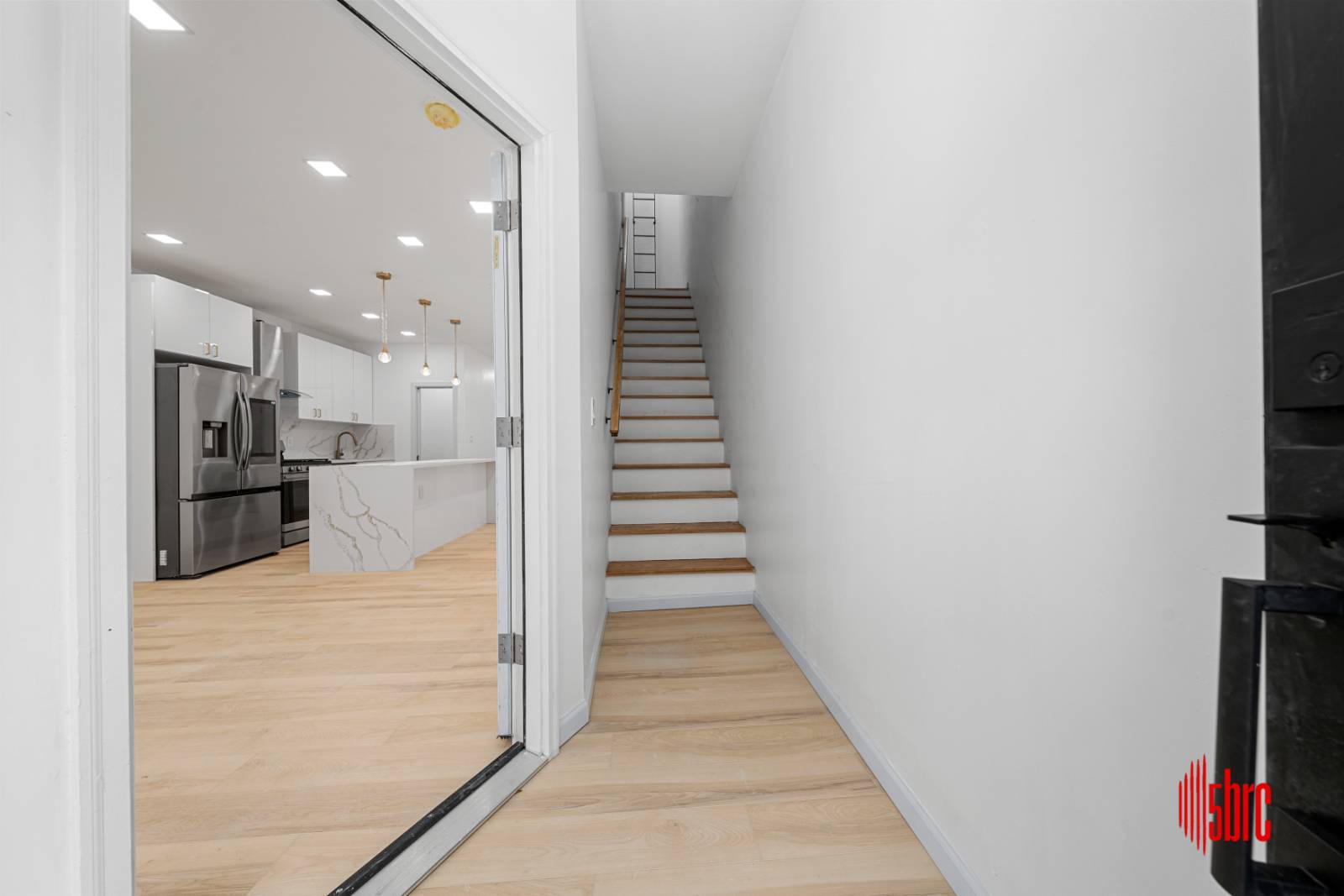 #13 photo, 1058 Jefferson Ave, ブルックリン区 Bushwick , NY 11221