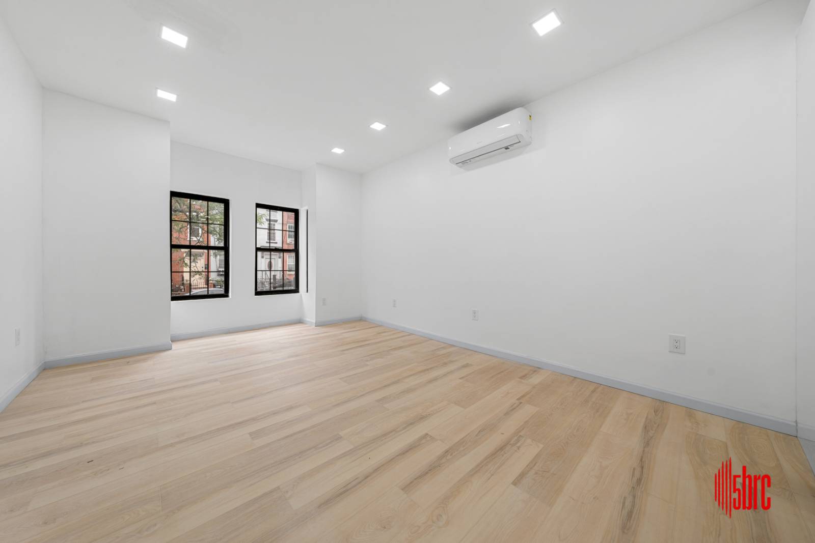 #22 photo, 1058 Jefferson Ave, ブルックリン区 Bushwick , NY 11221