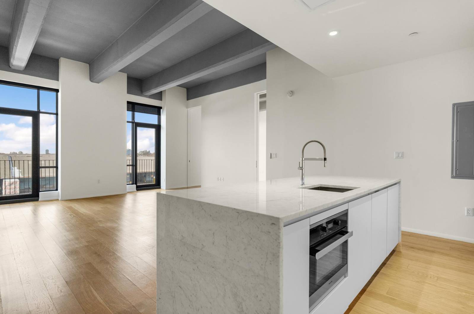 #15 photo, 160 Imlay Street, #3-B2, ブルックリン区 Red Hook , NY 11231