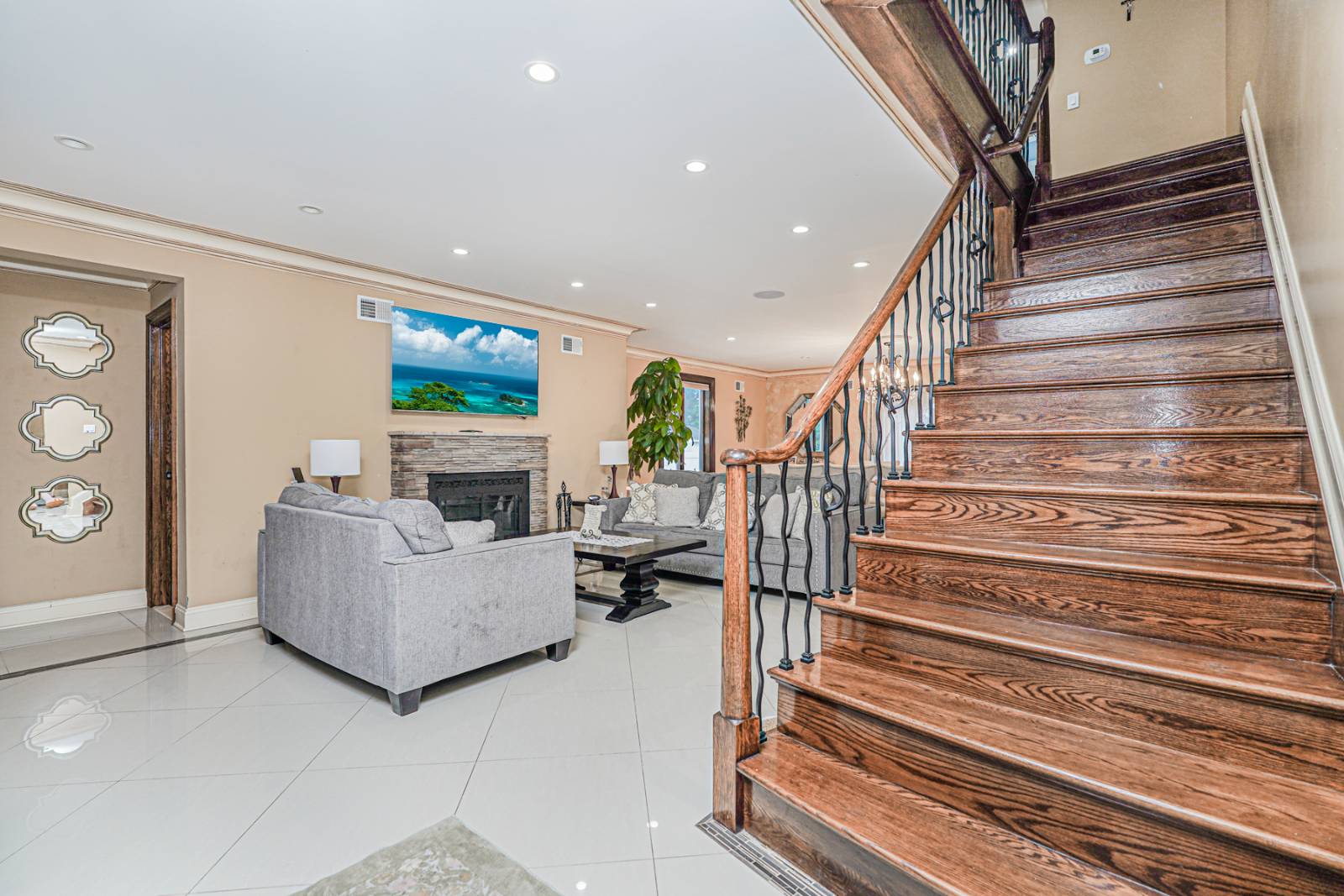 #38 photo, 14 walnut place, Staten Island , NY 10306