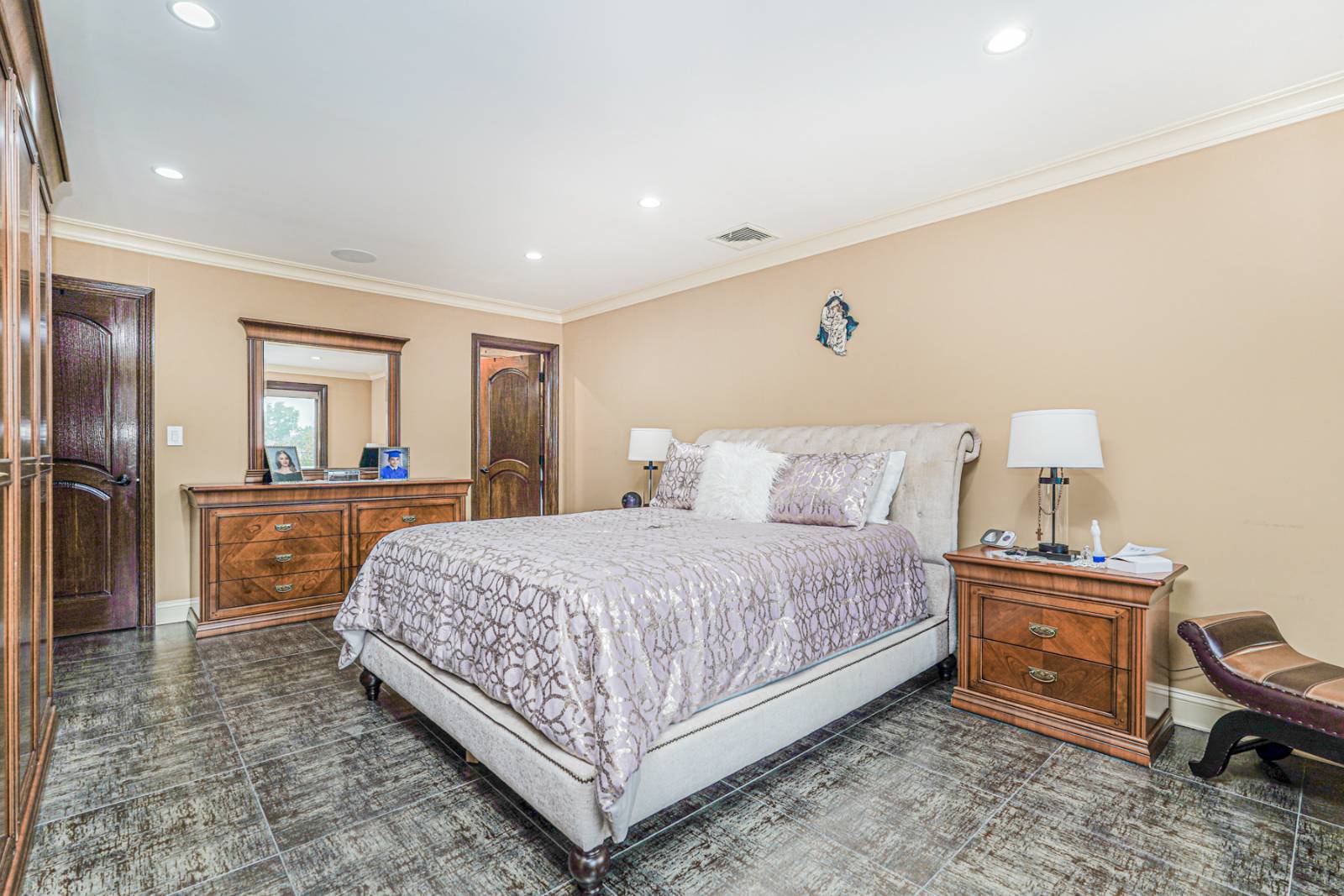 #54 photo, 14 walnut place, Staten Island , NY 10306