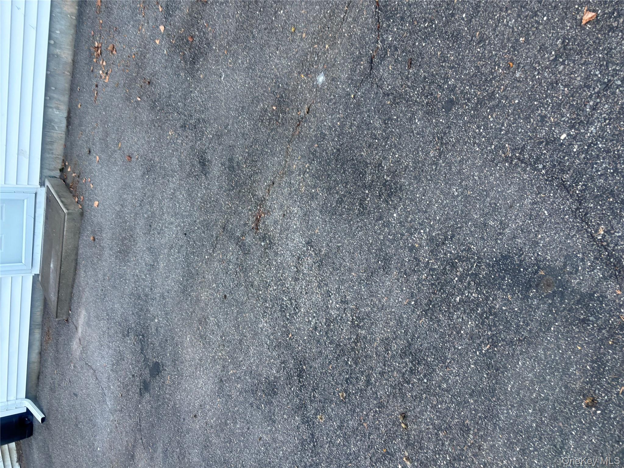 #7 photo, 34 MARKWOOD Lane, East Northport , NY 11731