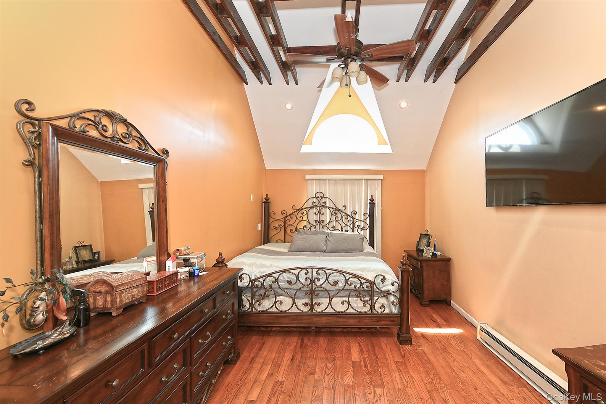 #6 photo, 899 Brent Drive, Wantagh , NY 11793