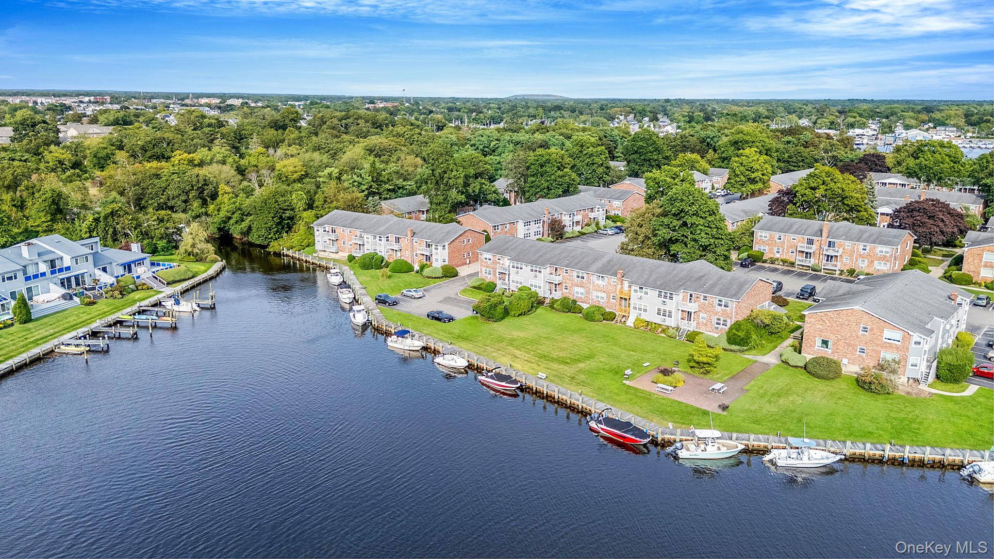 #2 photo, 135 Fairharbor Dr, Patchogue , NY 11772