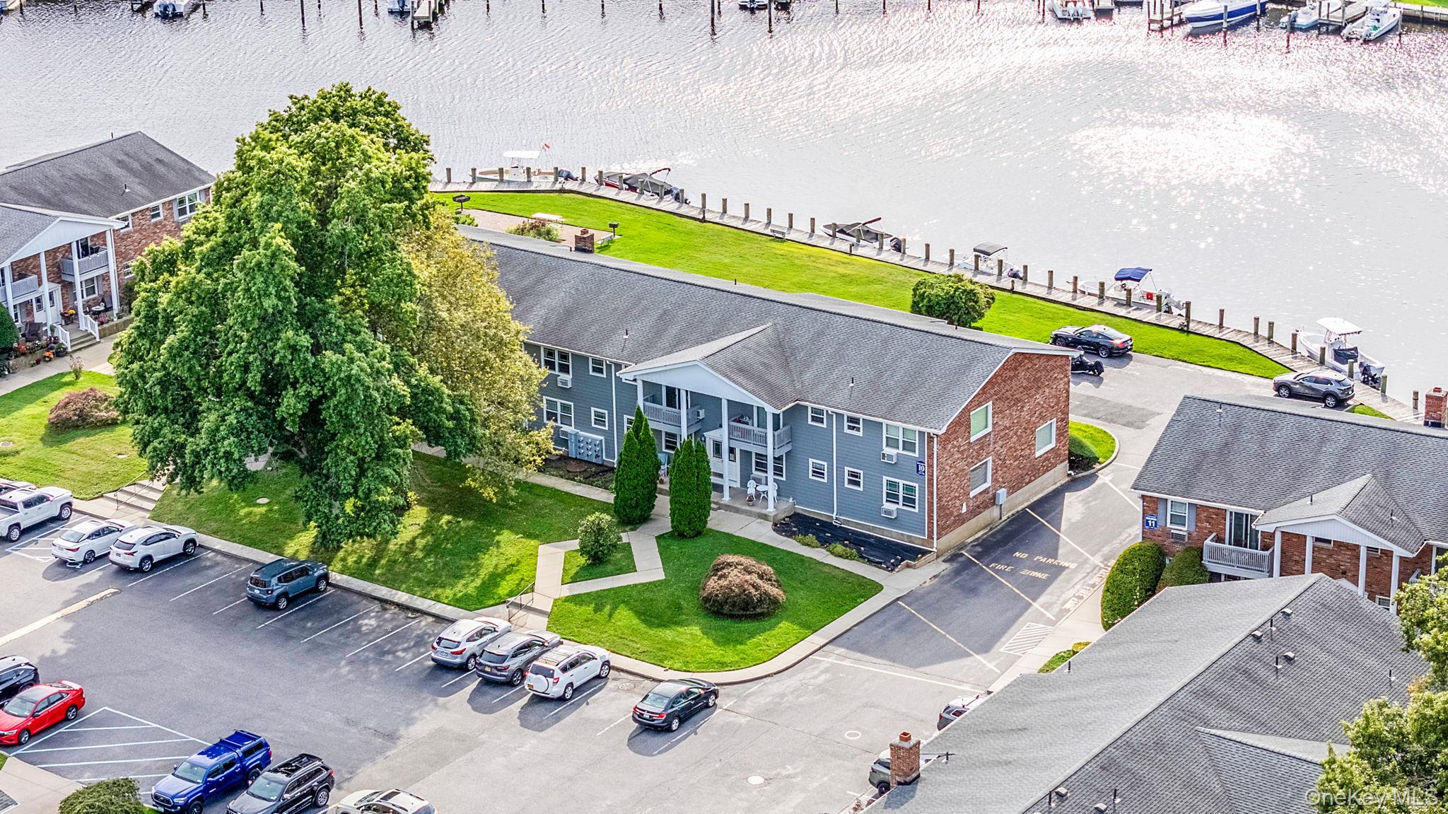 #4 photo, 135 Fairharbor Dr, Patchogue , NY 11772