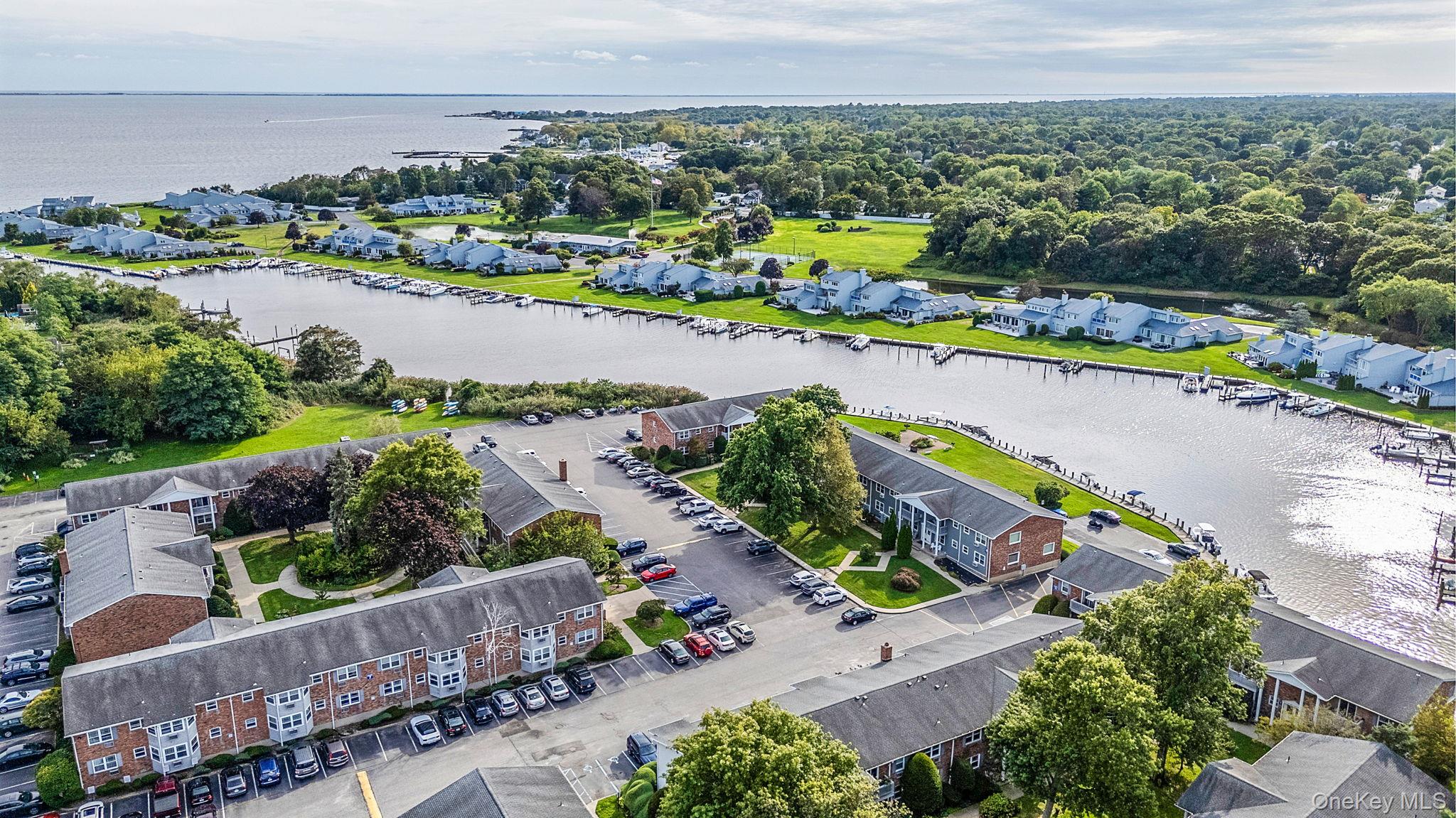 #5 photo, 135 Fairharbor Dr, Patchogue , NY 11772