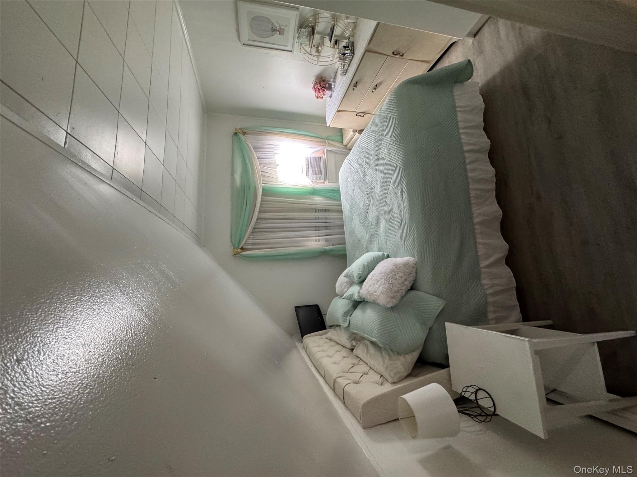 #12 photo, 158 Church Street, Freeport , NY 11520