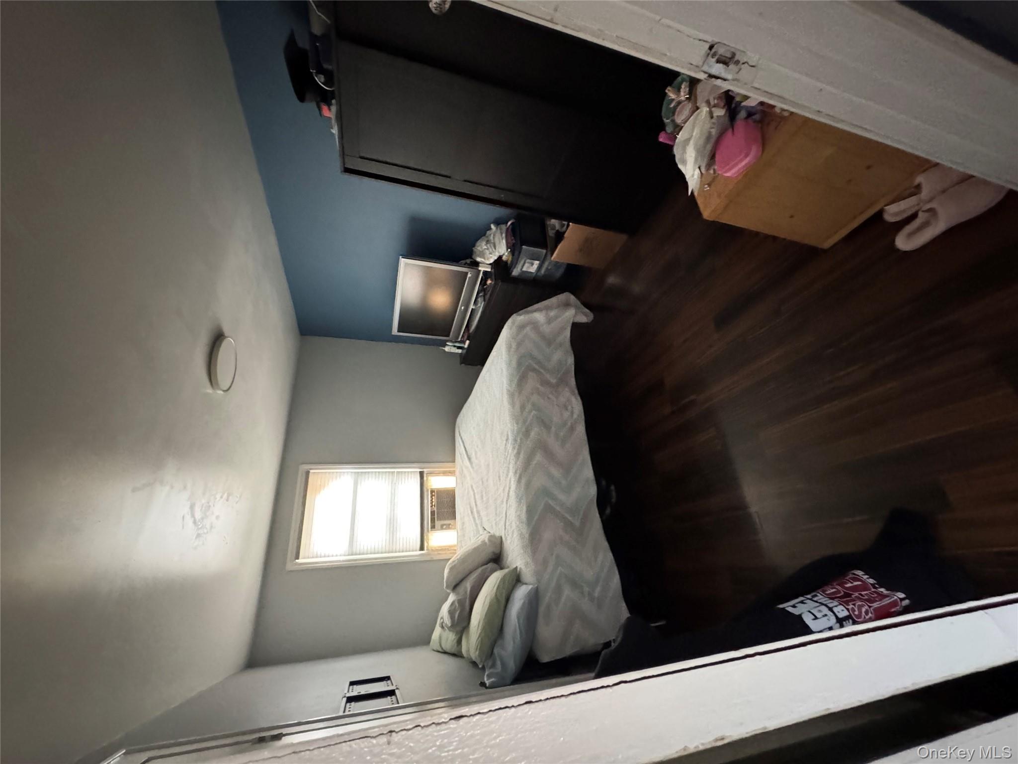 #20 photo, 158 Church Street, Freeport , NY 11520