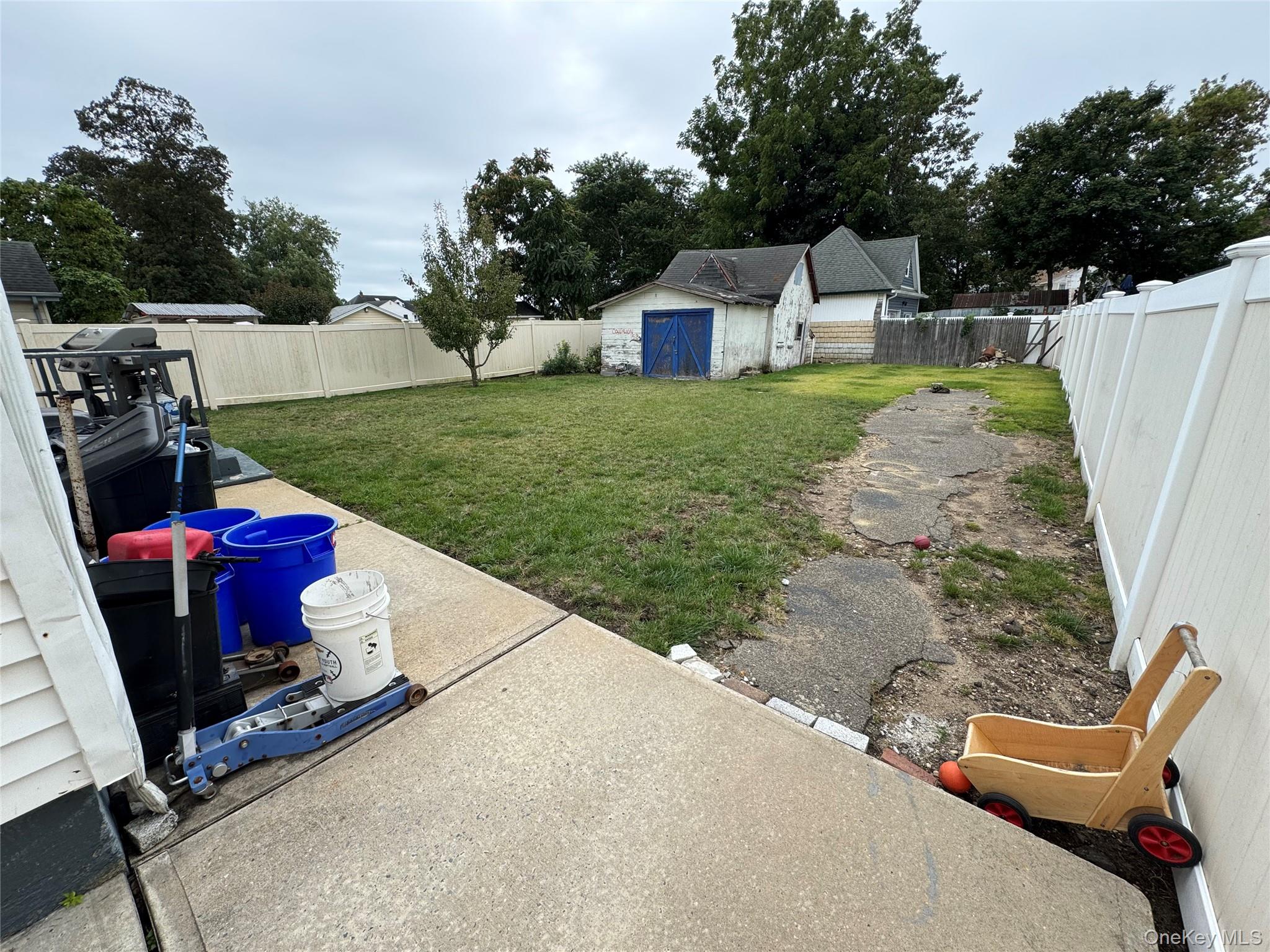 #4 photo, 158 Church Street, Freeport , NY 11520