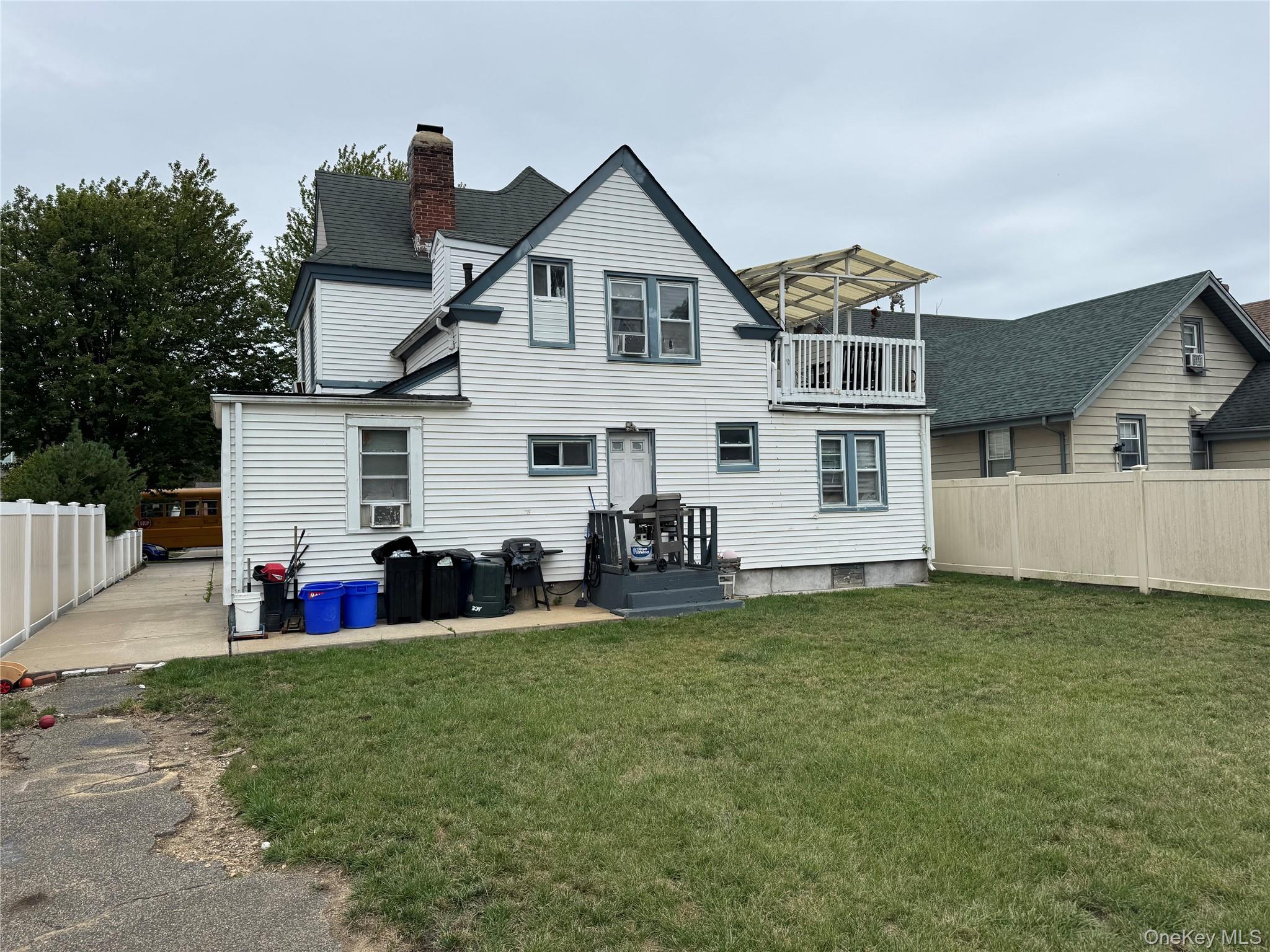 #5 photo, 158 Church Street, Freeport , NY 11520