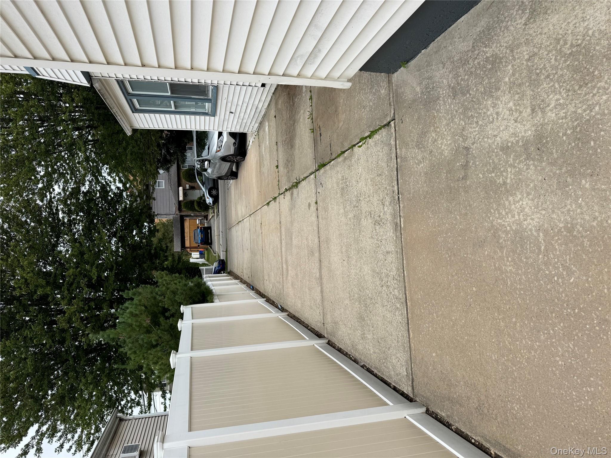 #6 photo, 158 Church Street, Freeport , NY 11520