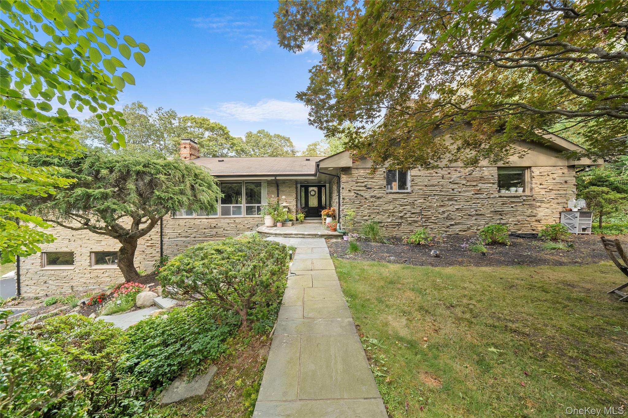 #1 photo, 55 Rolling Hill Lane, Old Westbury , NY 11568