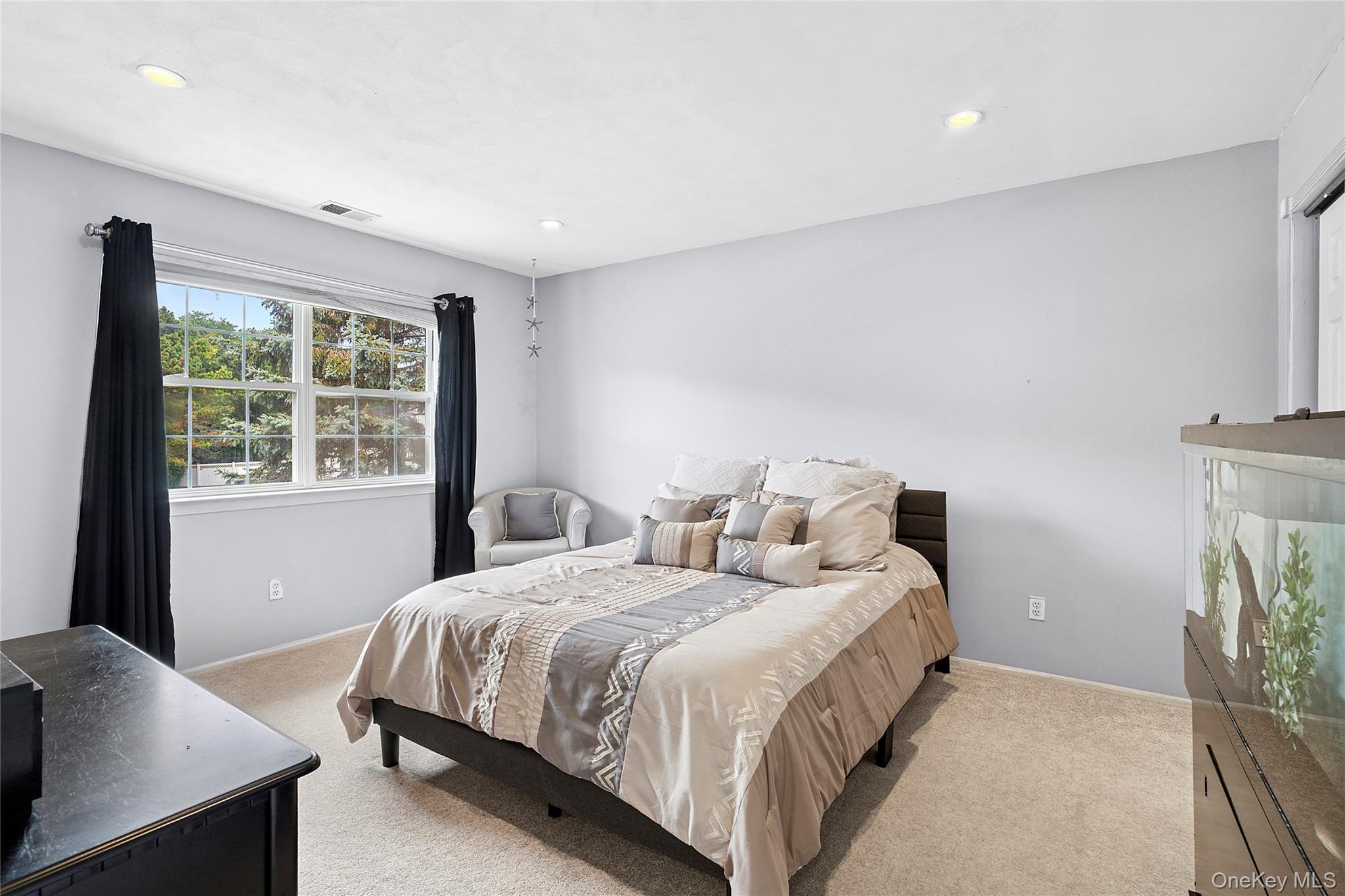 #20 photo, 5 Windcrest Drive, サフォーク郡 Manorville , NY 11949