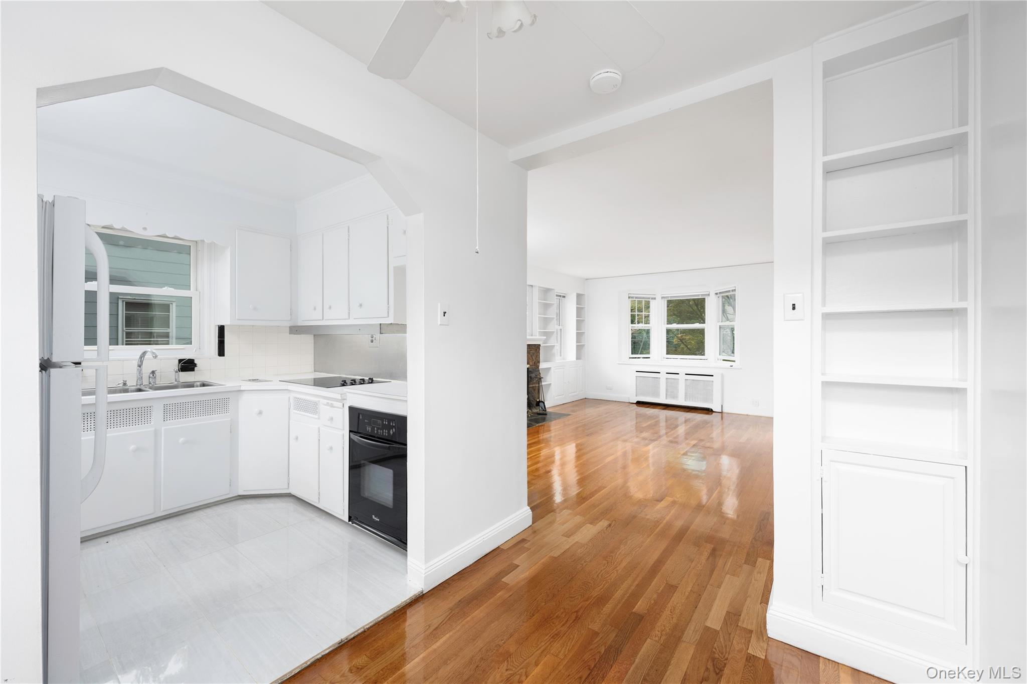 #10 photo, 38 Gramercy Avenue, Yonkers , NY 10701