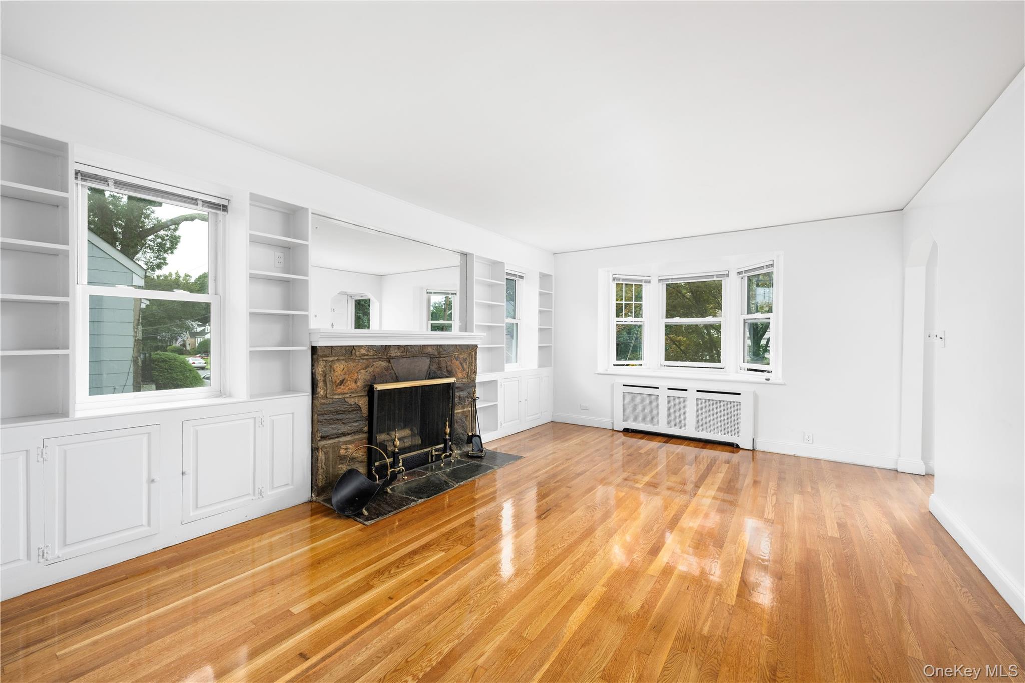 #8 photo, 38 Gramercy Avenue, Yonkers , NY 10701